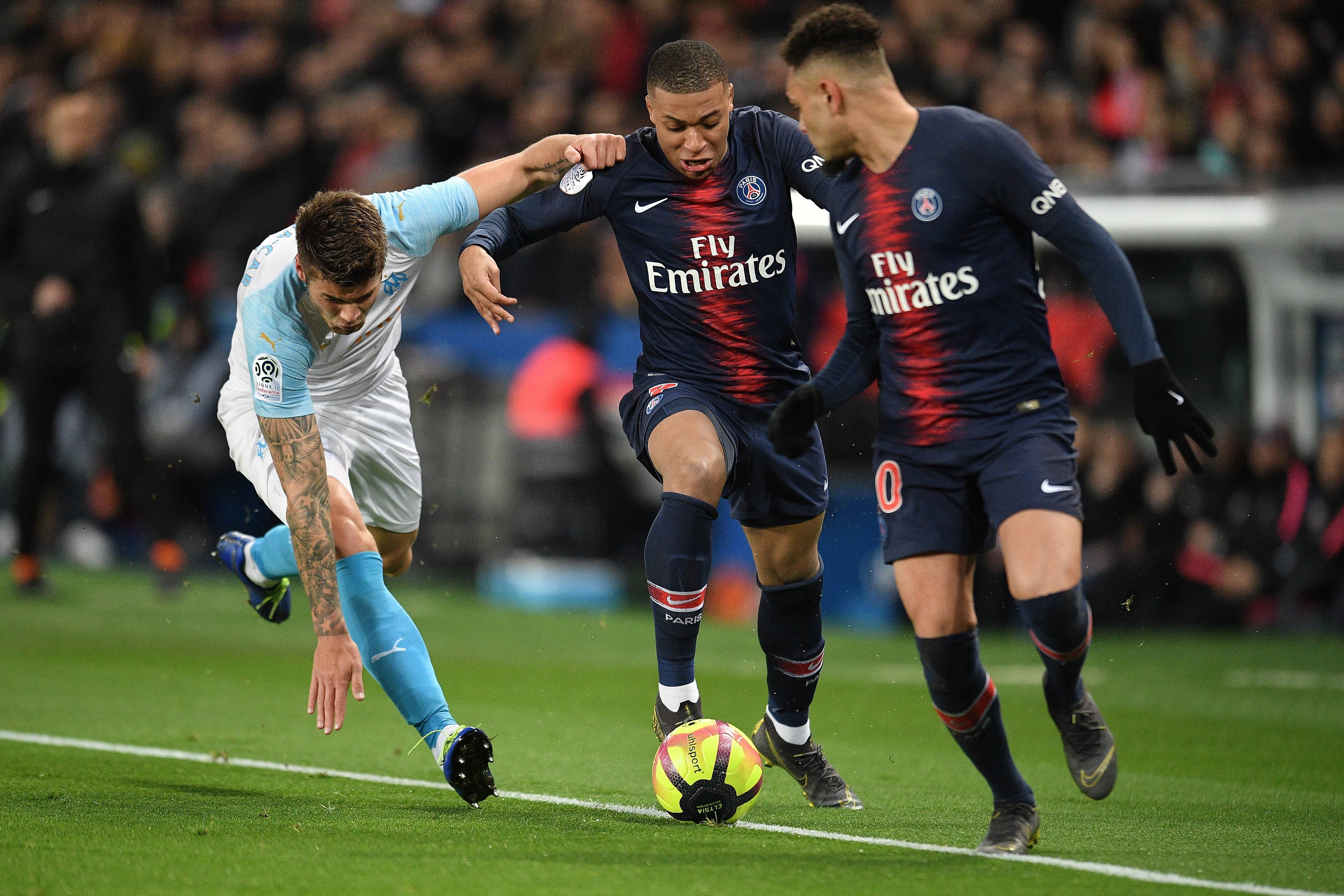 半岛体育平台官网-包含明日圣埃蒂安对阵布雷斯特，双方决战的词条