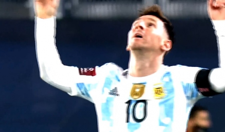 半岛体育电脑版下载-南美选手连败击败对手斩获银牌