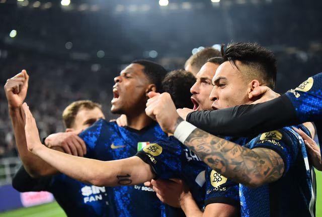 半岛体育下载入口官网-包含意大利杯赛赛场火爆，各支意甲球队竞争激烈的词条