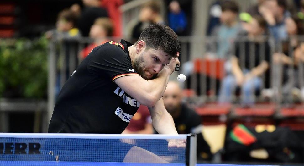 半岛体育全站-瑞典队神勇表现，成功晋级欧锦赛半决赛