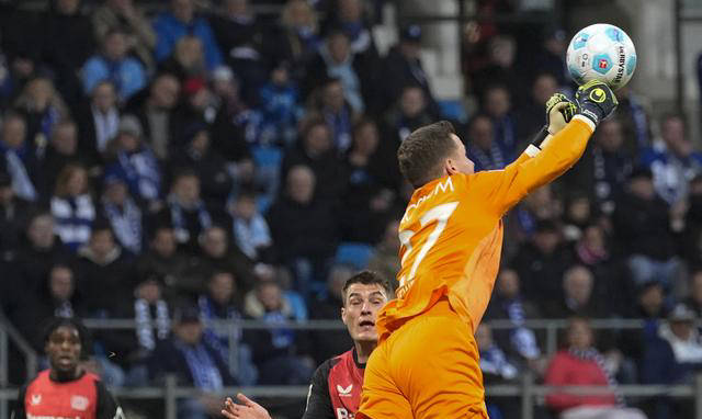 半岛体育官网下载-包含沃特福德客场逼平热刺，雄心勃发继往开来的词条